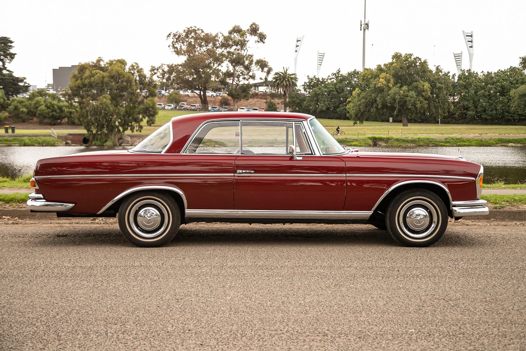 1965 Mercedes-Benz W112 - Image 9 of 31