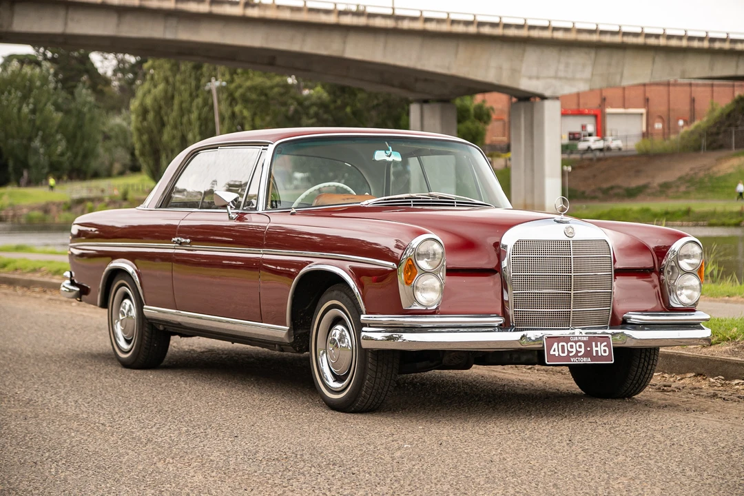 1965 Mercedes-Benz W112 - Image 10 of 31