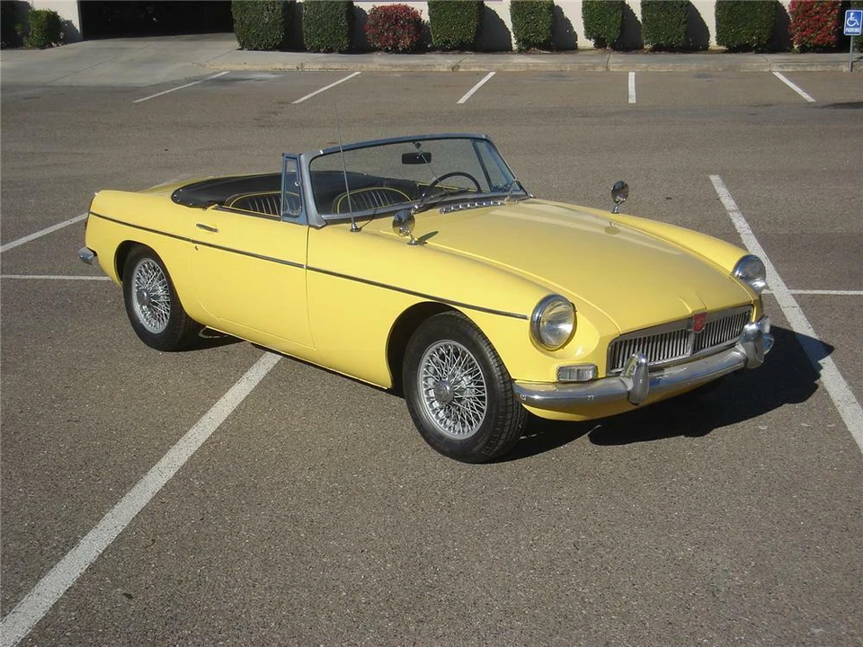1967 MG MGB Roadster - Image 2 of 5