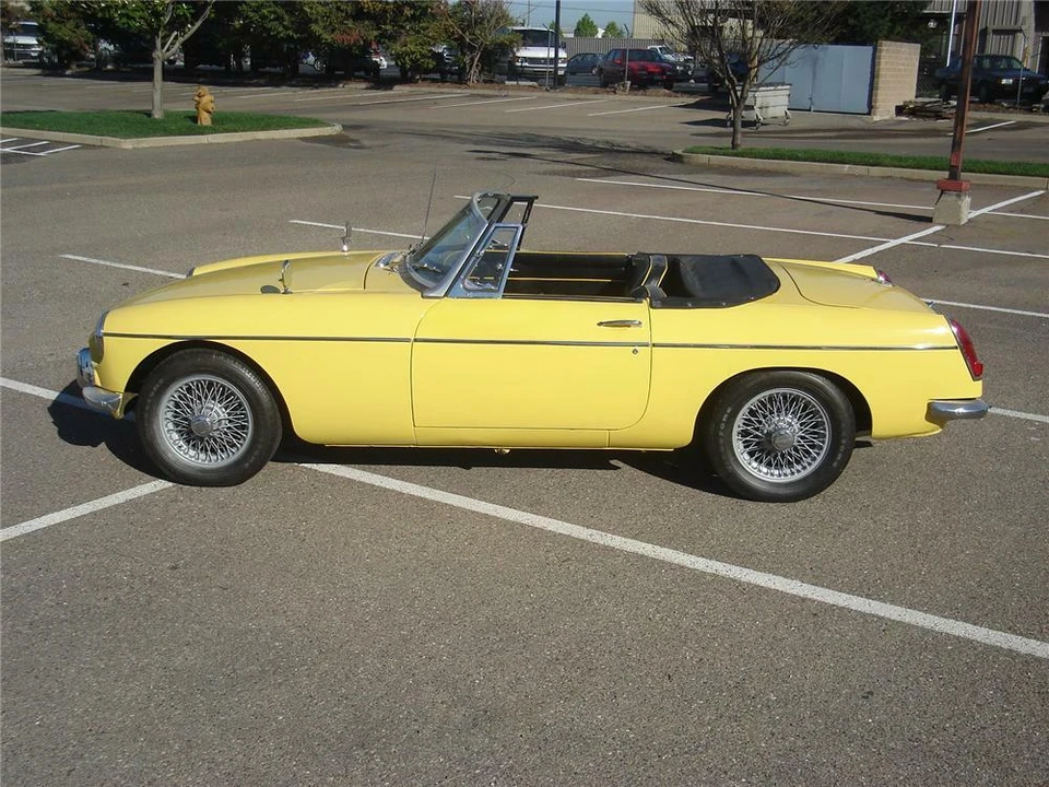 1967 MG MGB Roadster - Image 5 of 5