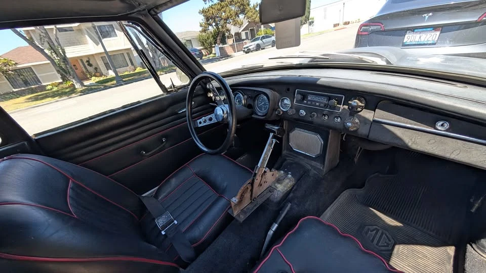 1967 MG MGB GT - Image 10 of 12
