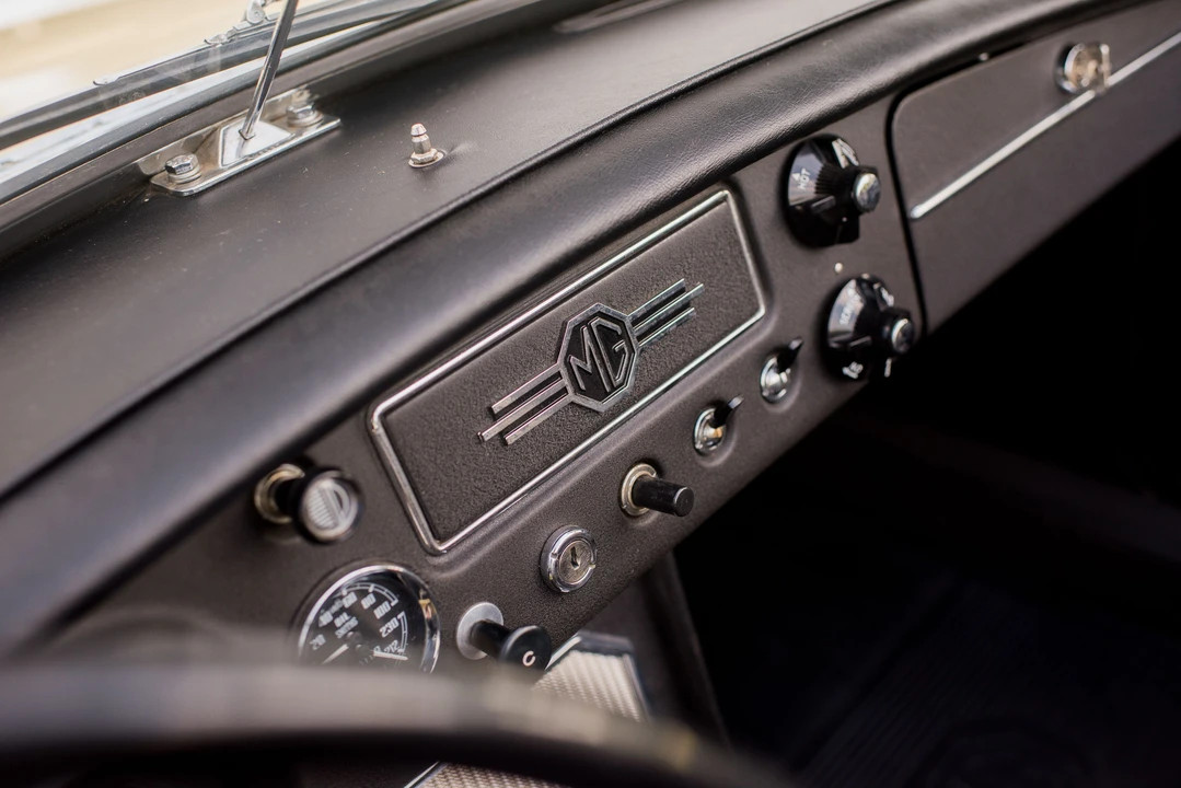 1967 MG MGB Roadster - Image 13 of 28