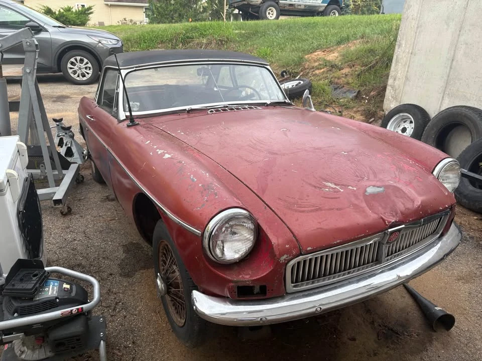 1967 MG MGB Roadster - Image 2 of 8