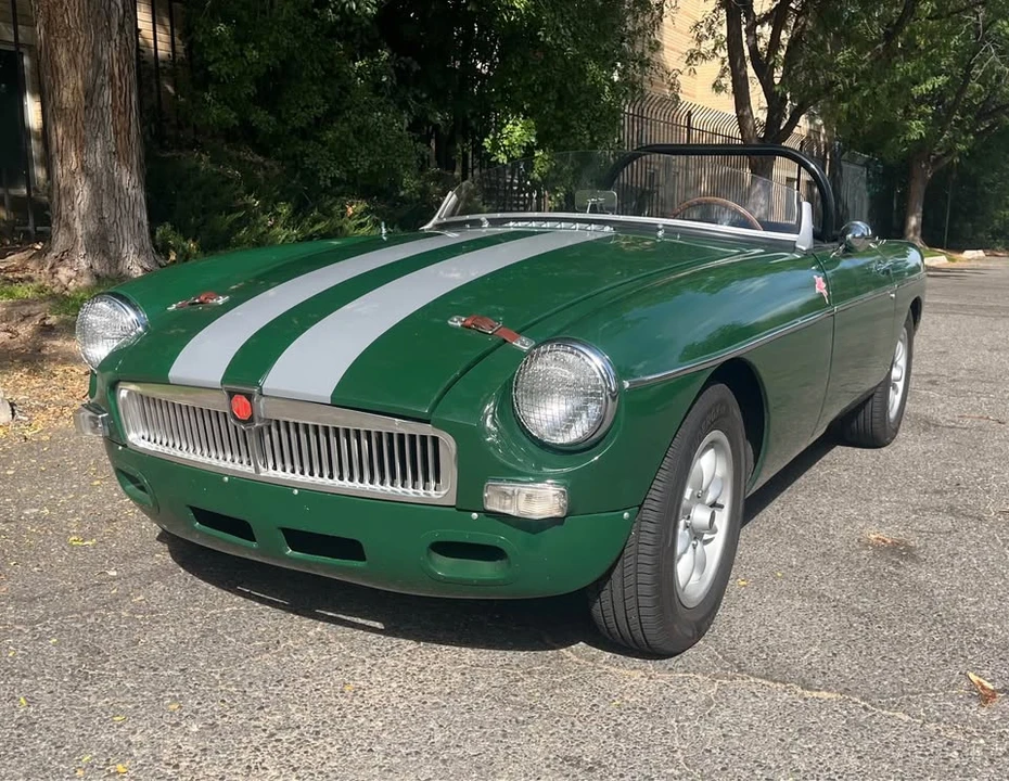 1967 MG MGB Roadster - Image 2 of 8