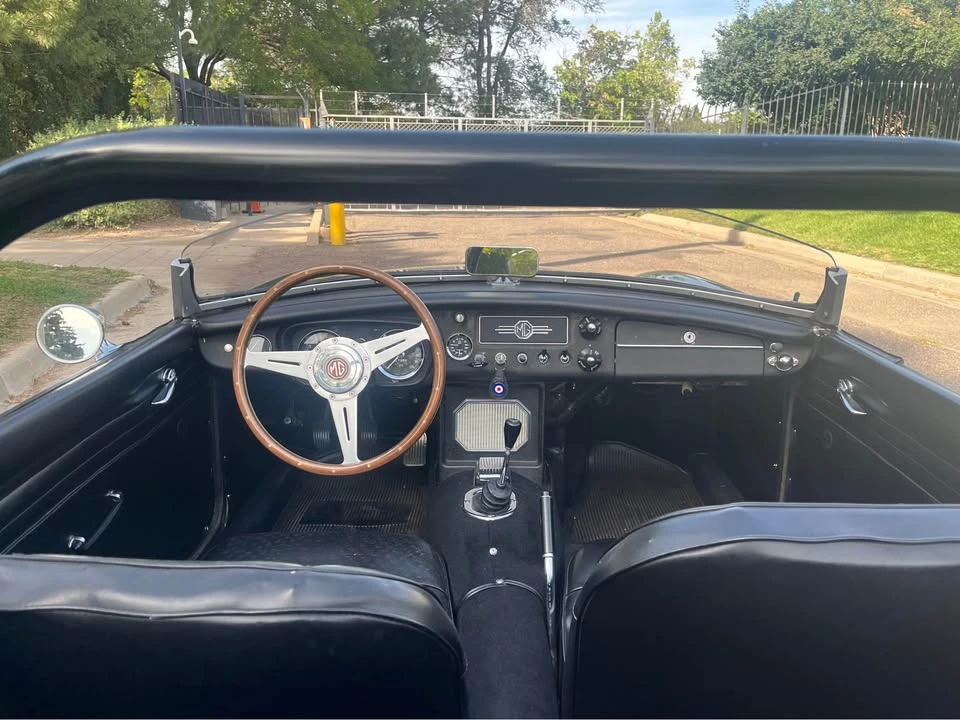 1967 MG MGB Roadster - Image 6 of 8