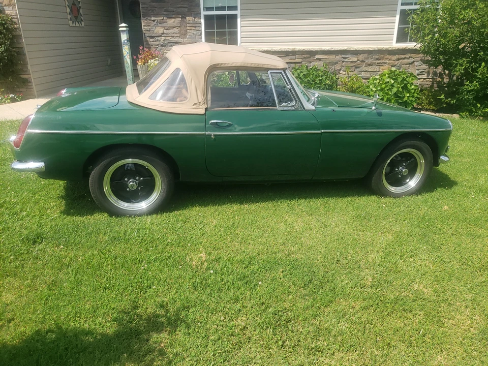1967 MG MGB Roadster - Image 17 of 31