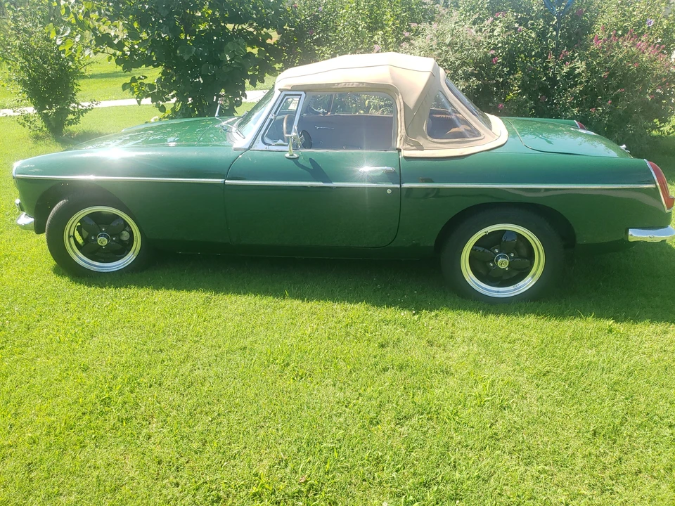 1967 MG MGB Roadster - Image 14 of 31