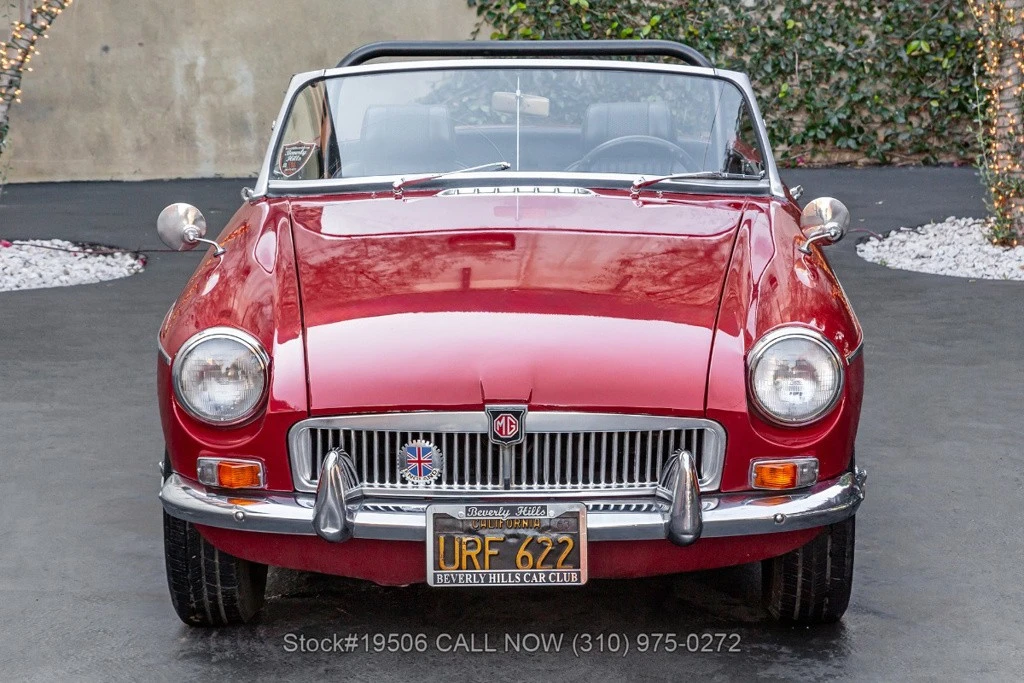 1967 MG MGB Roadster - Image 2 of 12