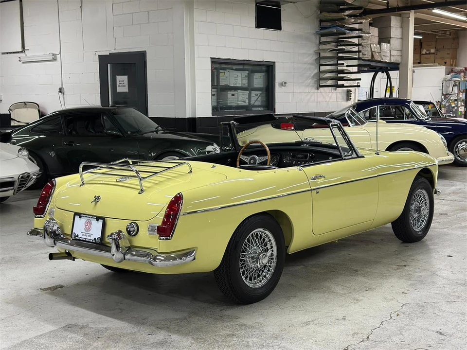 1967 MG MGB Roadster - Image 11 of 31