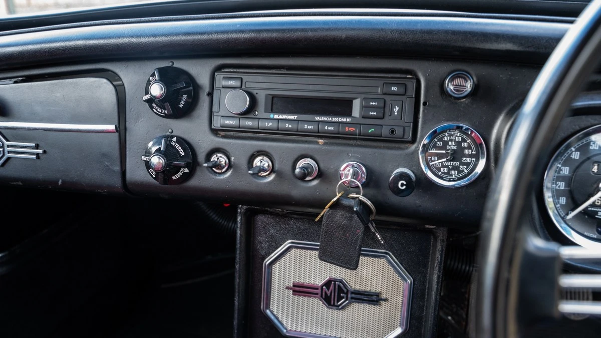 1967 MG MGB GT - Image 28 of 30