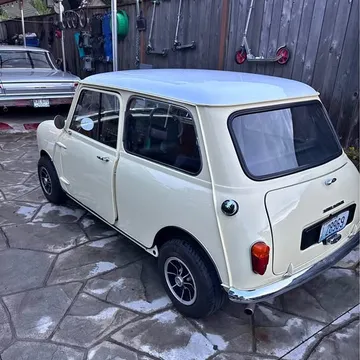1967 MINI Hardtop Cooper Hatchback 2D