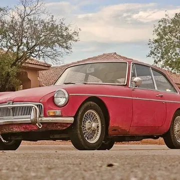 1967 MINI MGB GT