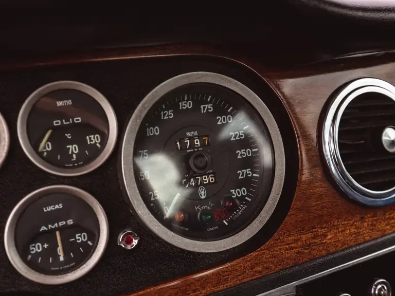 1967 Maserati Mexico - Image 14 of 31