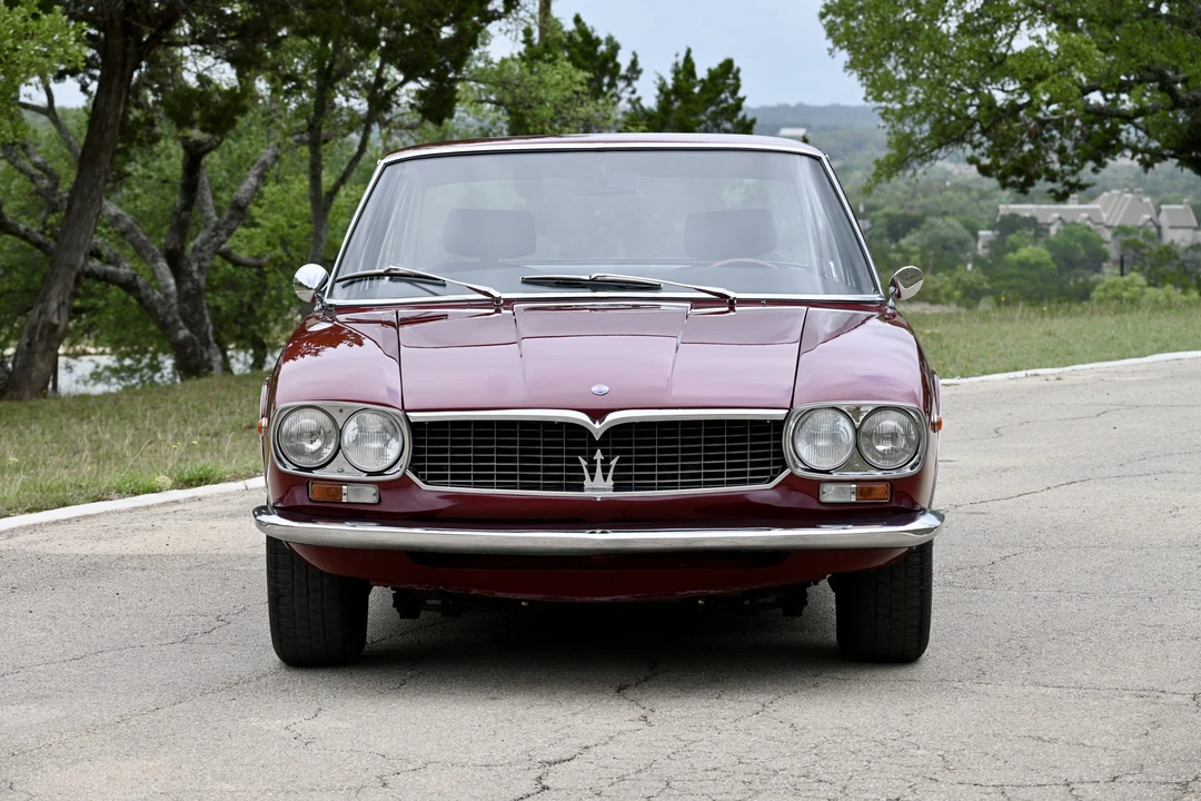 1967 Maserati Mexico - Image 6 of 31