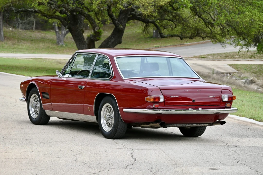 1967 Maserati Mexico - Image 18 of 31