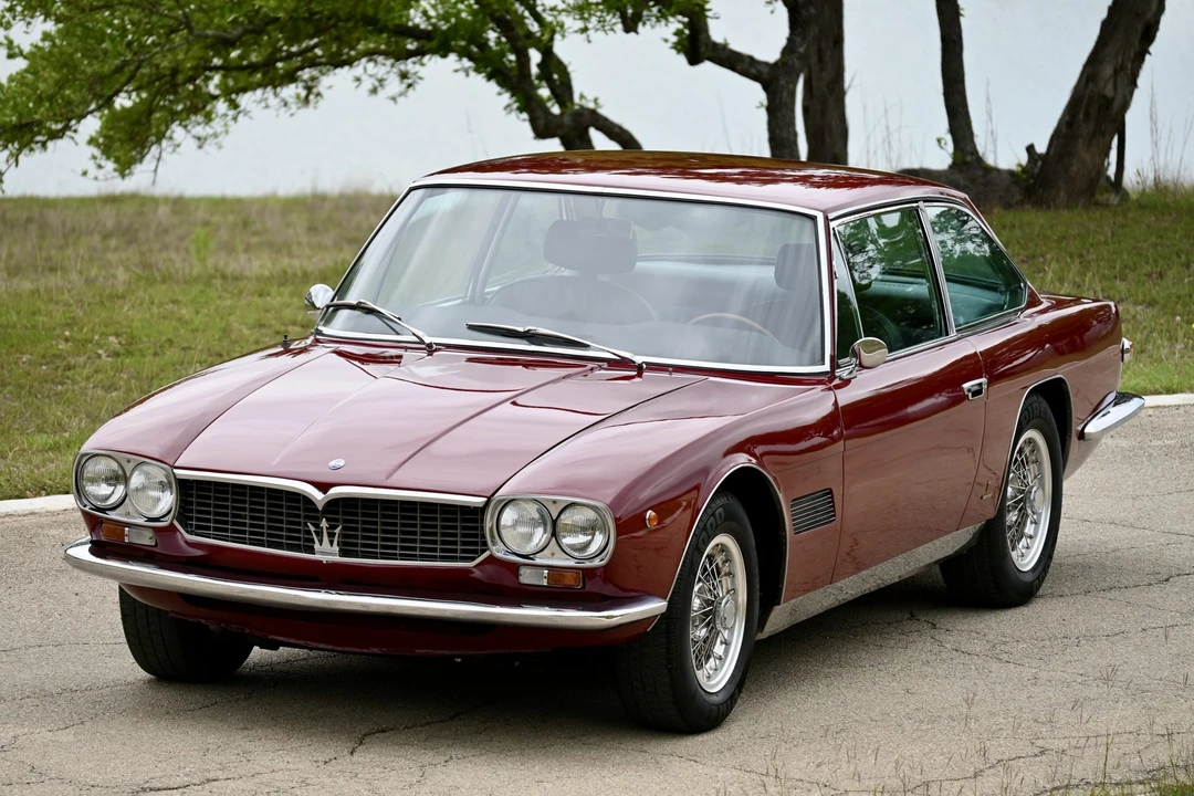 1967 Maserati Mexico - Image 4 of 31