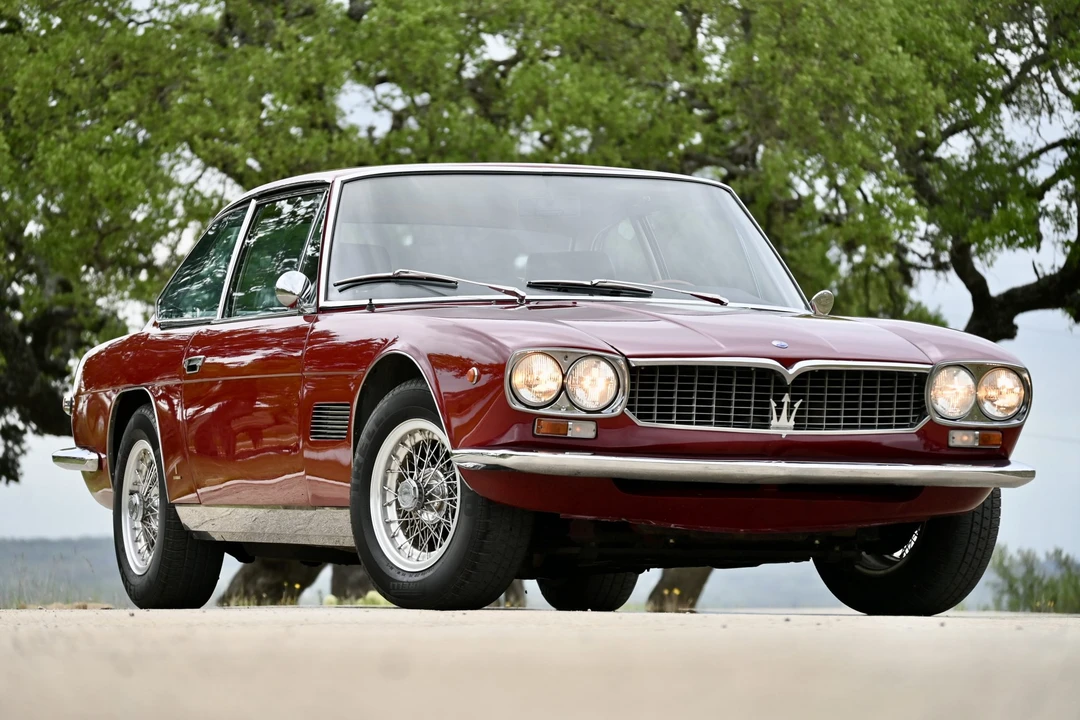 1967 Maserati Mexico - Image 9 of 31