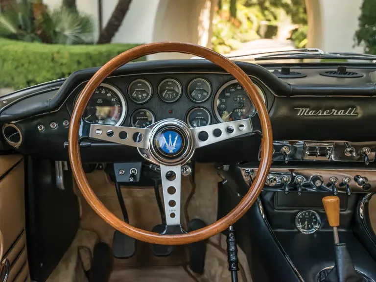 1967 Maserati Mexico - Image 12 of 27