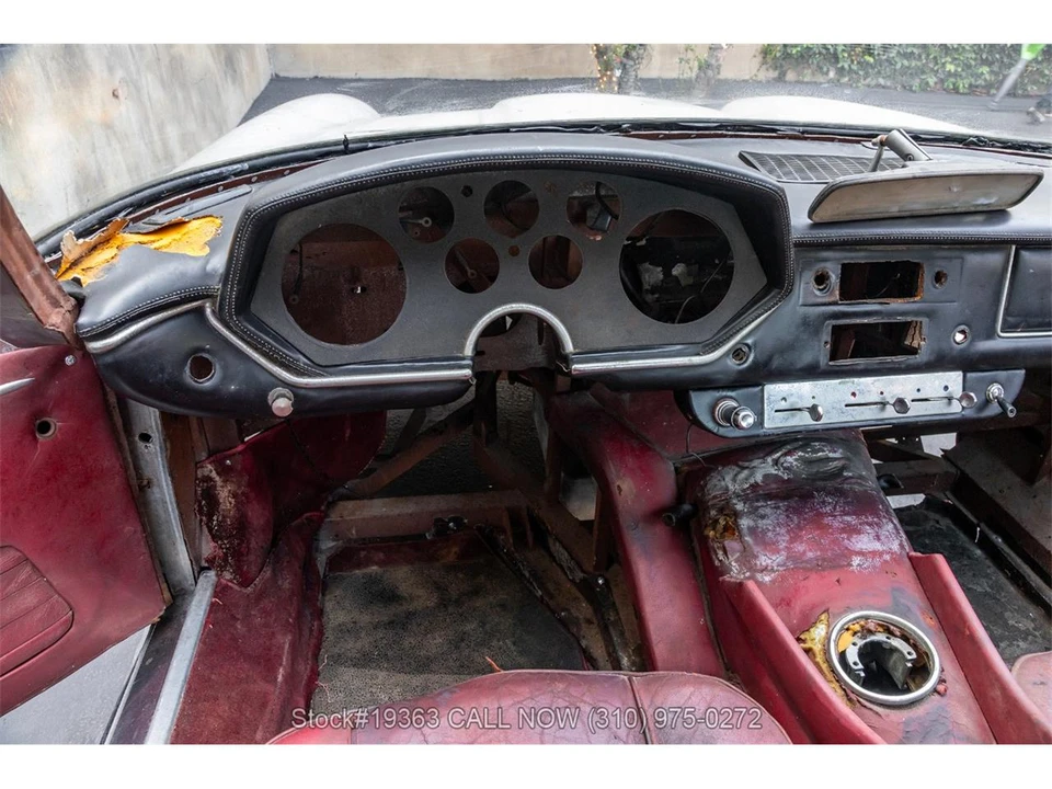 1967 Maserati Mistral - Image 18 of 31