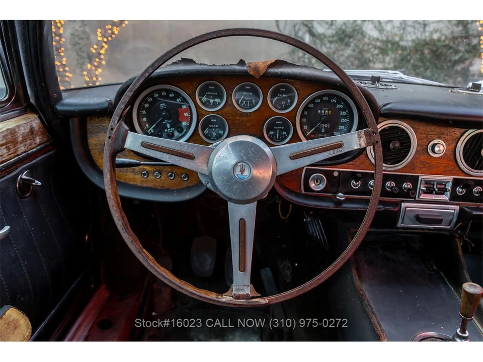1967 Maserati Quattroporte 1st Gen - Image 17 of 31