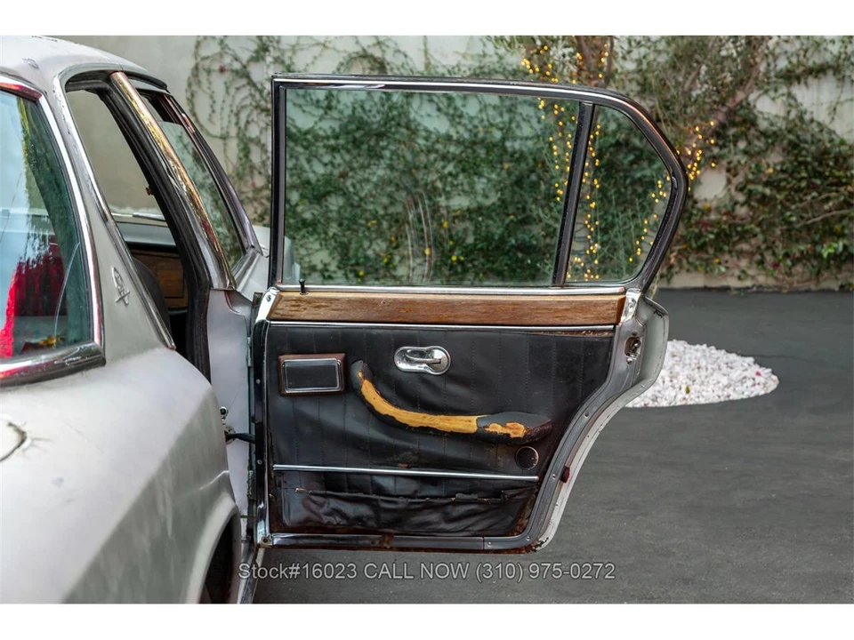 1967 Maserati Quattroporte 1st Gen - Image 23 of 31