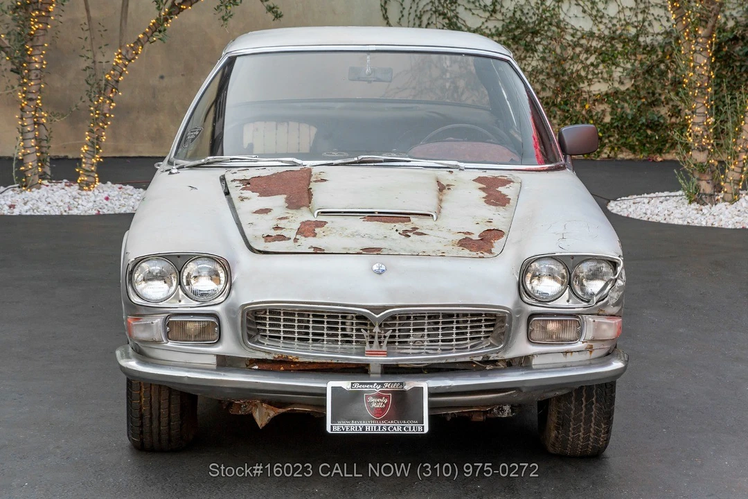 1967 Maserati Quattroporte 1st Gen - Image 2 of 31