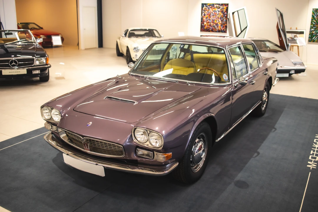 1967 Maserati Quattroporte 1st Gen - Image 30 of 31