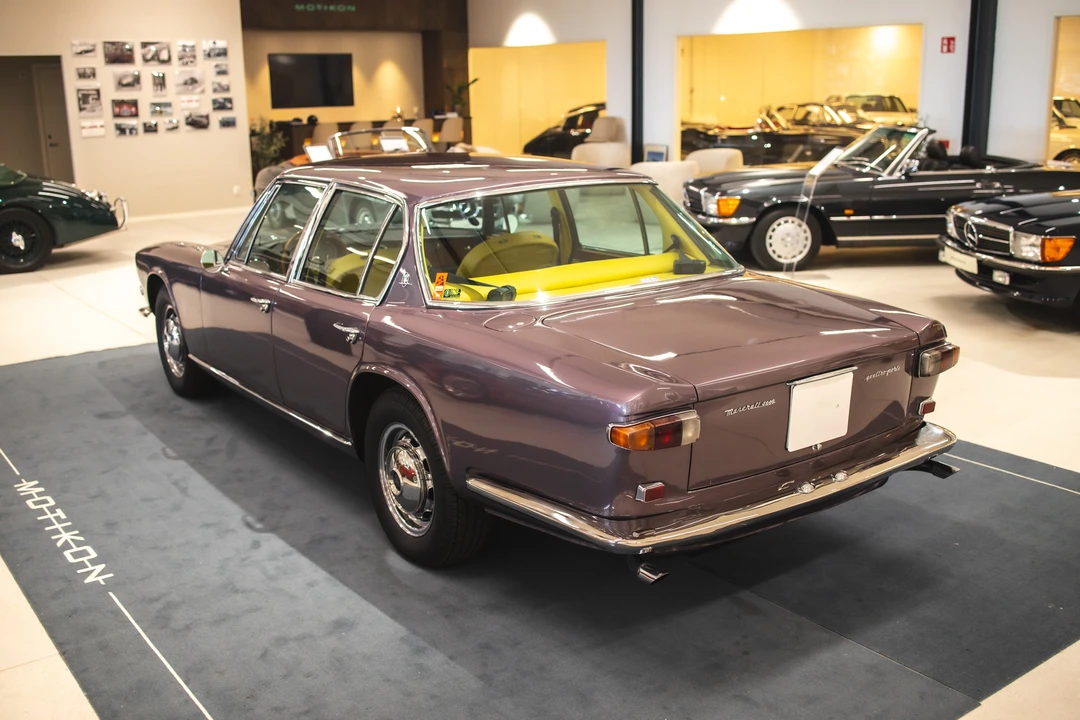 1967 Maserati Quattroporte 1st Gen - Image 25 of 31