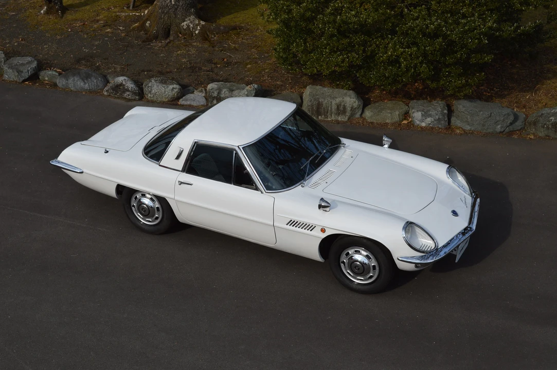 1967 Mazda L10A/L10B Cosmo - Image 5 of 12