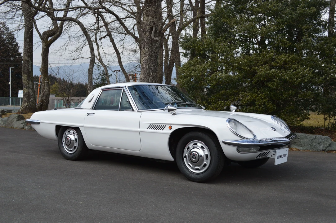 1967 Mazda L10A/L10B Cosmo - Image 2 of 12