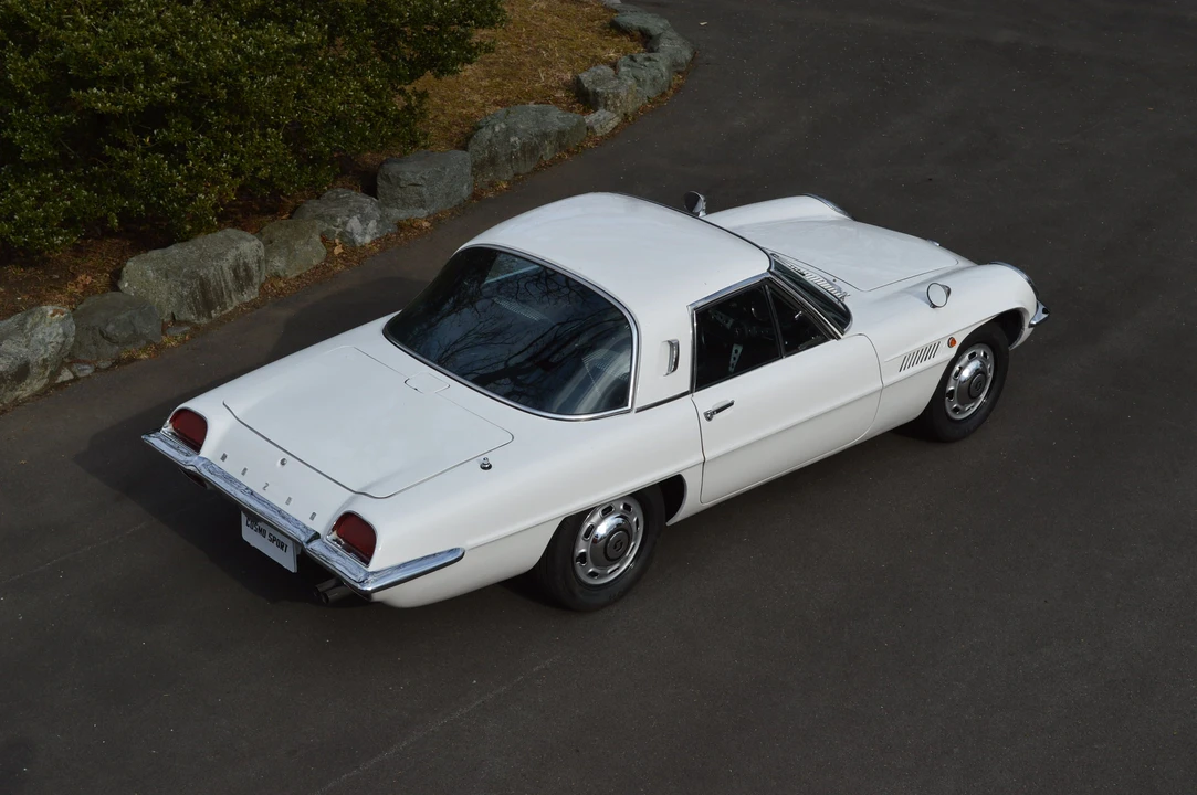 1967 Mazda L10A/L10B Cosmo - Image 3 of 12