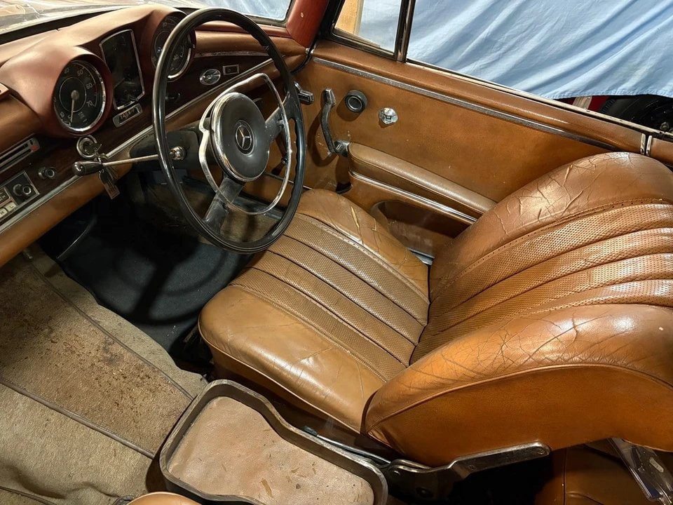 1967 Mercedes-Benz W111 Coupe - Image 4 of 30