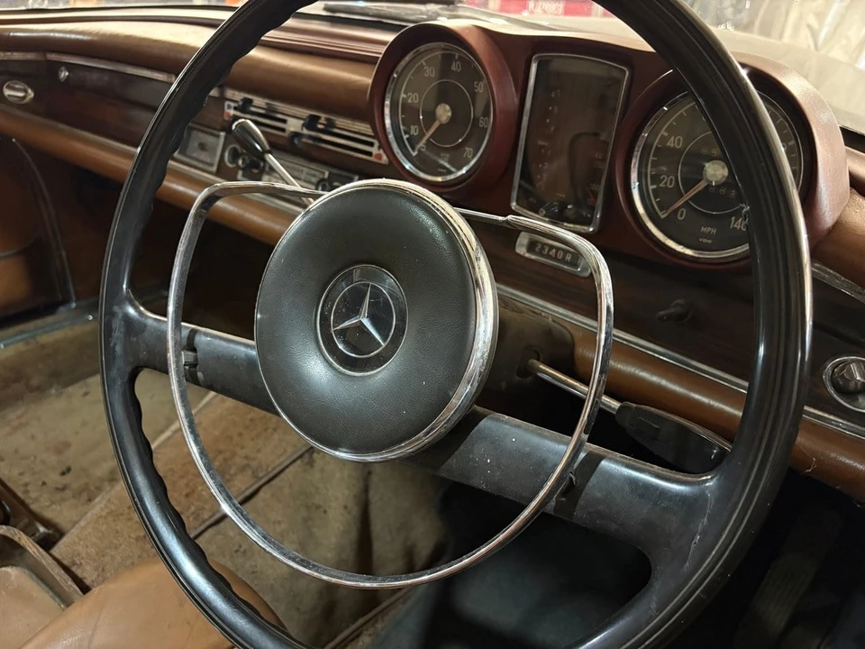 1967 Mercedes-Benz W111 Coupe - Image 8 of 30