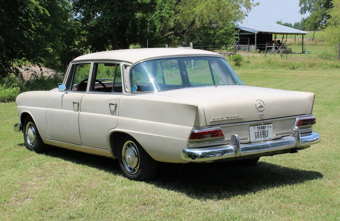 1967 Mercedes-Benz W110 - Image 11 of 31