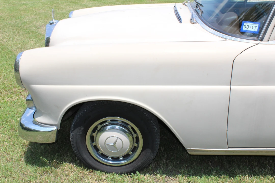 1967 Mercedes-Benz W110 - Image 17 of 31