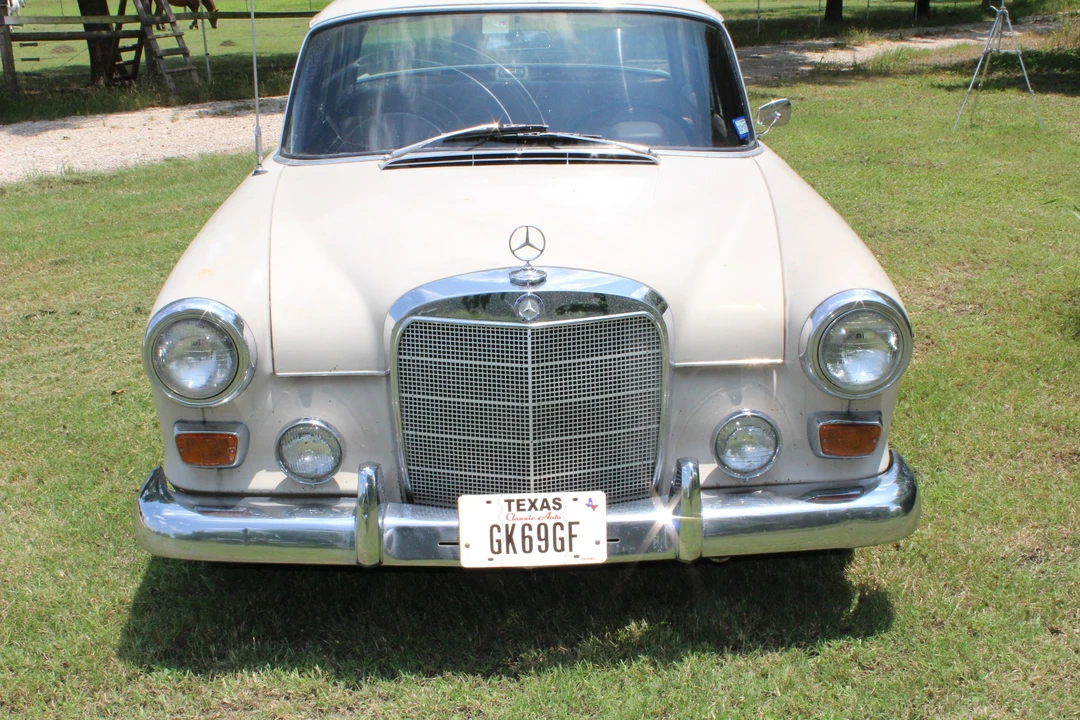 1967 Mercedes-Benz W110 - Image 21 of 31