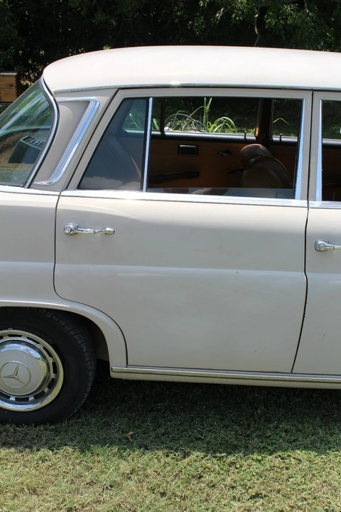 1967 Mercedes-Benz W110 - Image 25 of 31