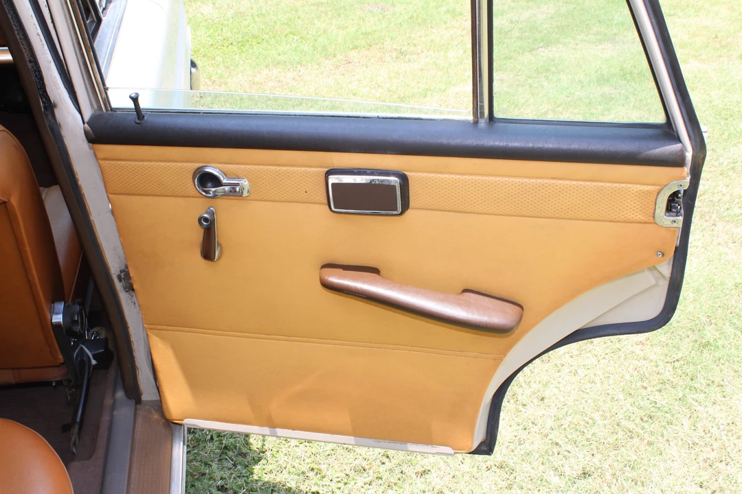 1967 Mercedes-Benz W110 - Image 31 of 31