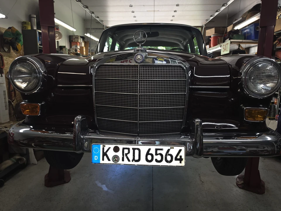 1967 Mercedes-Benz W110 - Image 7 of 31