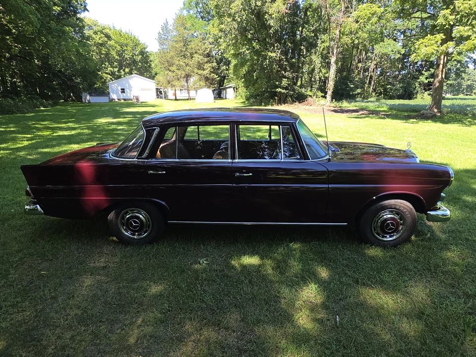 1967 Mercedes-Benz W110 - Image 10 of 31