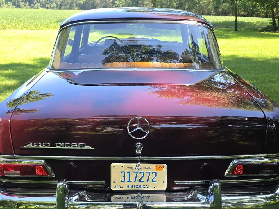1967 Mercedes-Benz W110 - Image 13 of 31