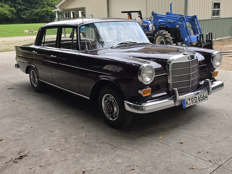 1967 Mercedes-Benz W110 - Image 8 of 31