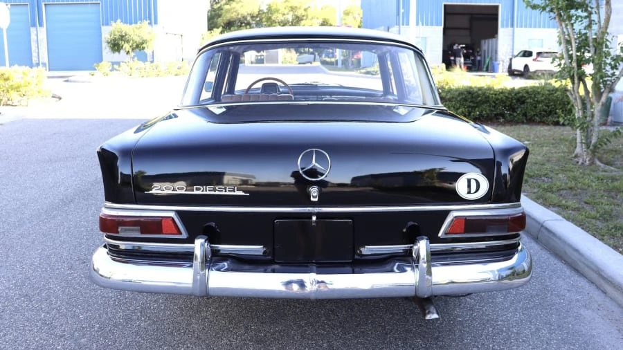 1967 Mercedes-Benz W110 - Image 5 of 22