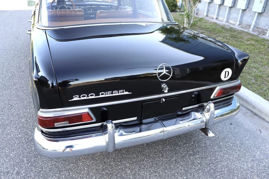 1967 Mercedes-Benz W110 - Image 9 of 22