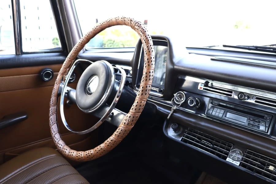 1967 Mercedes-Benz W110 - Image 12 of 22
