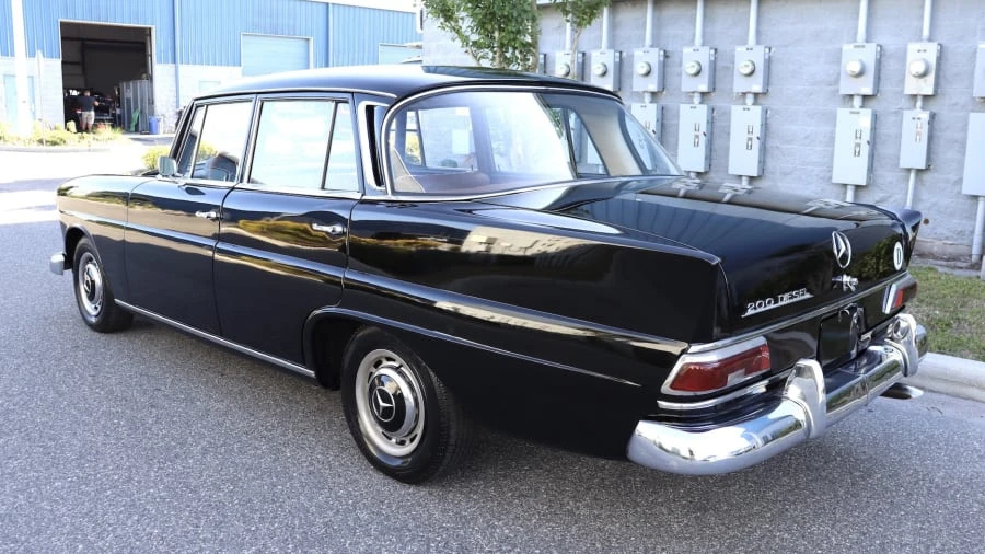 1967 Mercedes-Benz W110 - Image 7 of 22