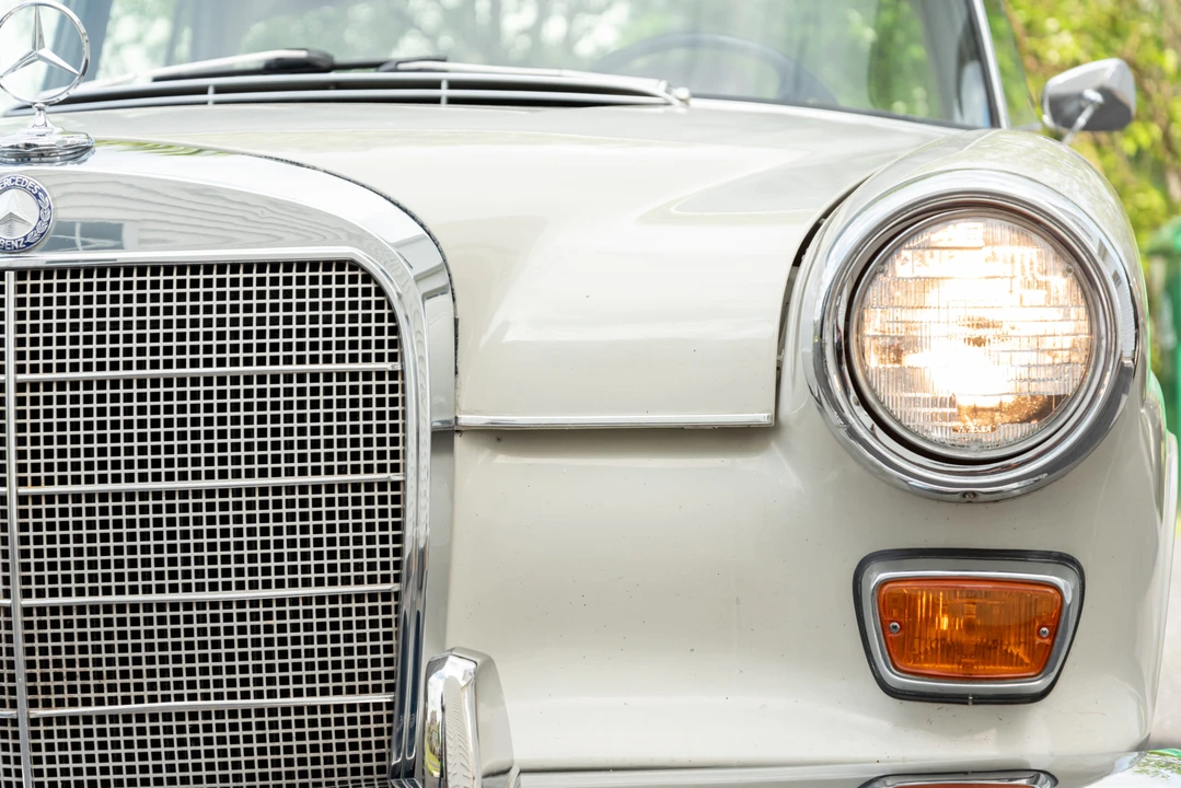 1967 Mercedes-Benz W110 - Image 18 of 31