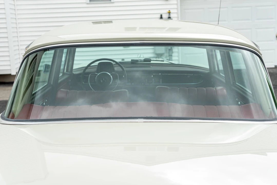 1967 Mercedes-Benz W110 - Image 25 of 31