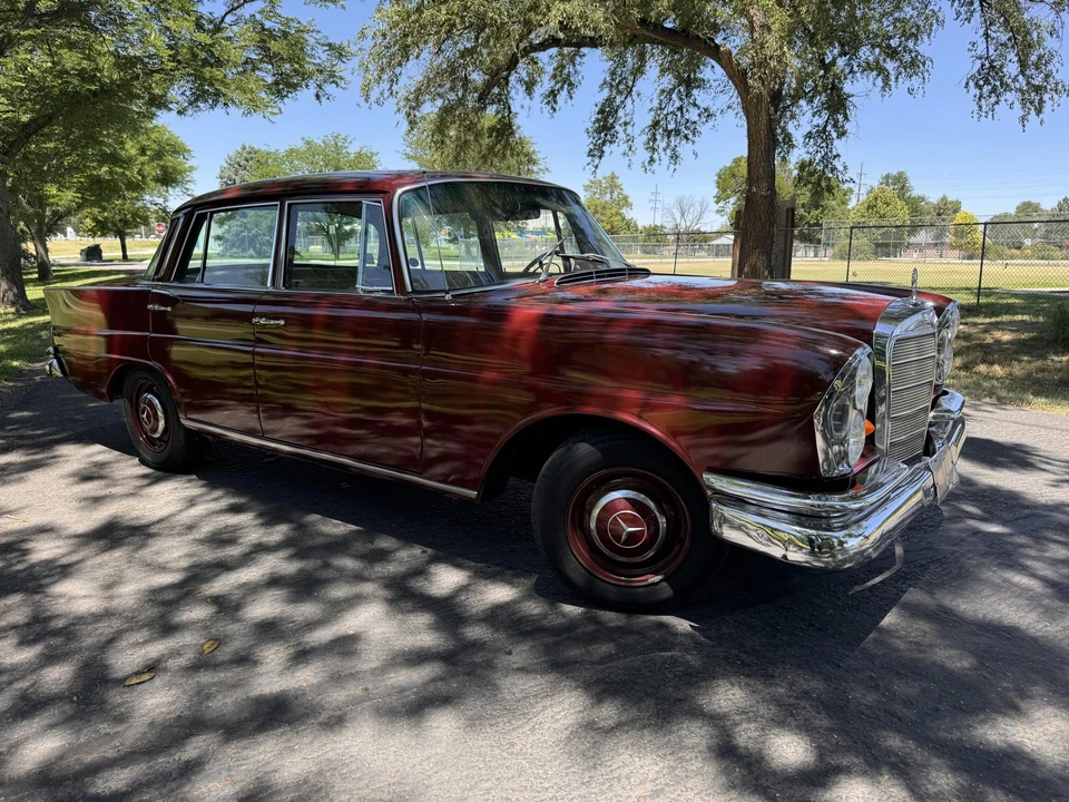 1967 Mercedes-Benz W111 Sedan - Image 14 of 31