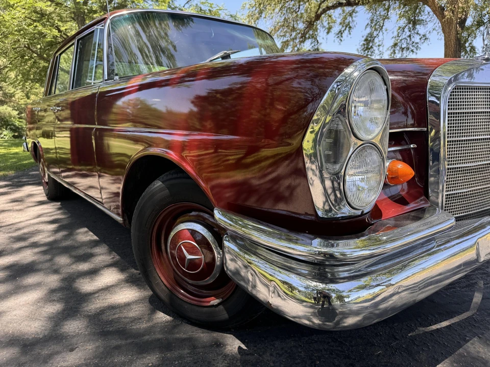 1967 Mercedes-Benz W111 Sedan - Image 15 of 31